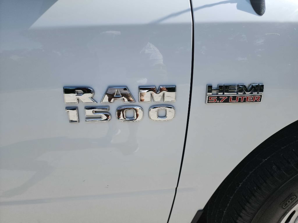 Used 2015 RAM 1500 Tradesman RWD image 12
