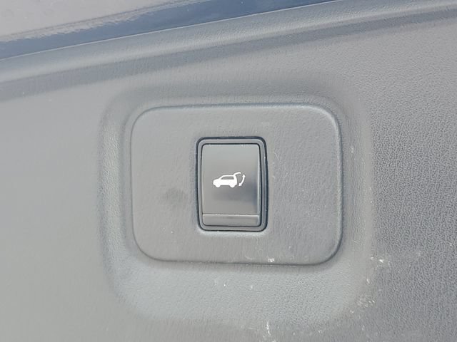 Used 2018 Nissan Pathfinder S AWD/4WD image 9