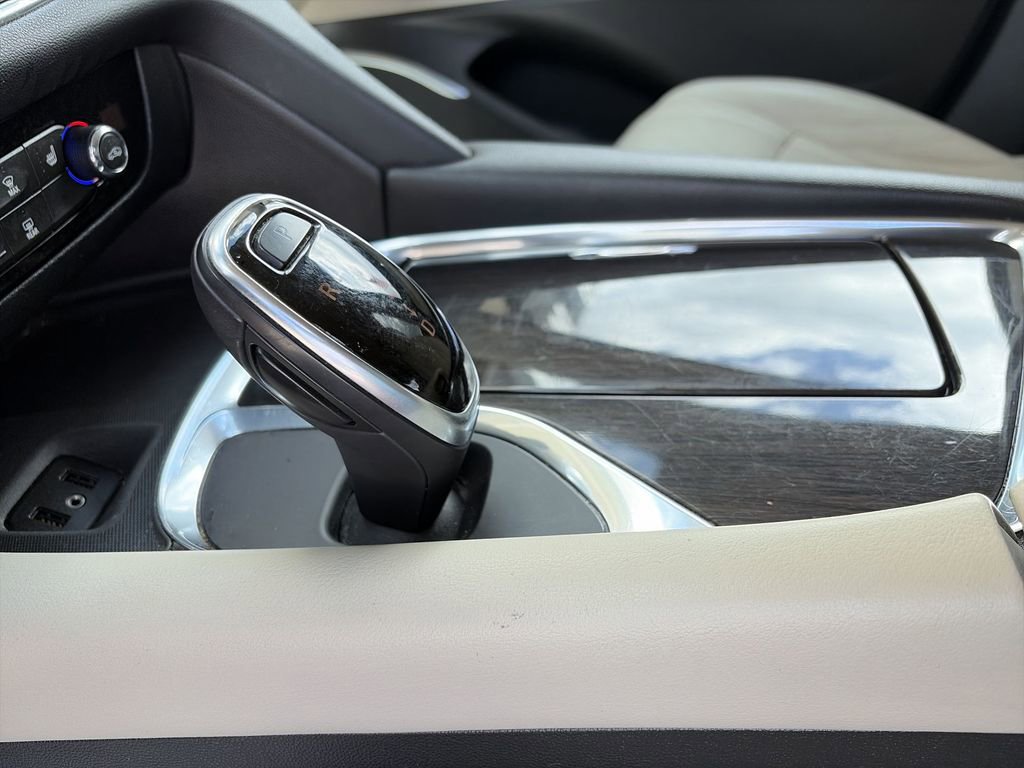 Certified 2018 Buick Enclave Essence w/ Trailering Package image 22