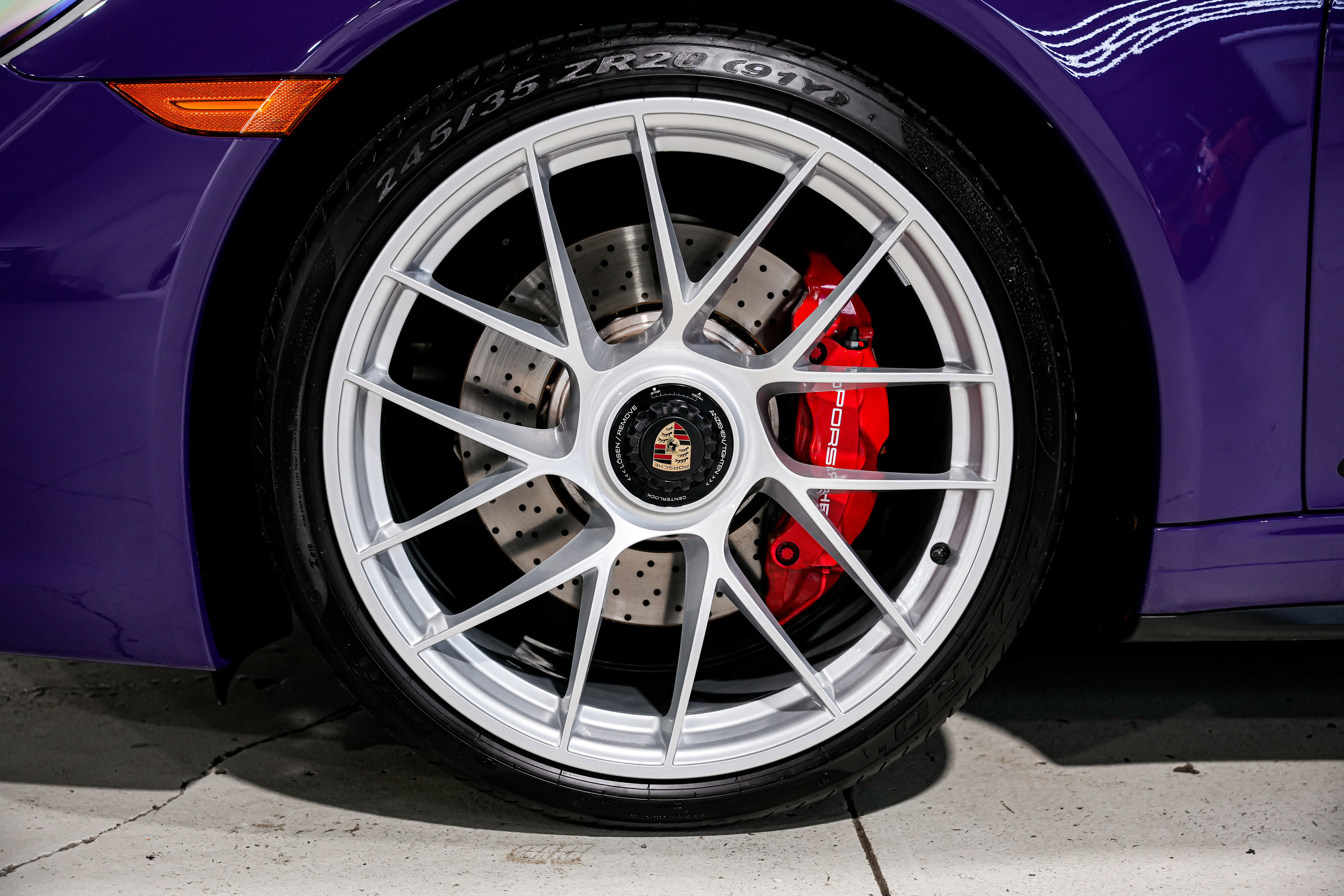 Used 2018 Porsche 911 Targa 4 GTS image 44