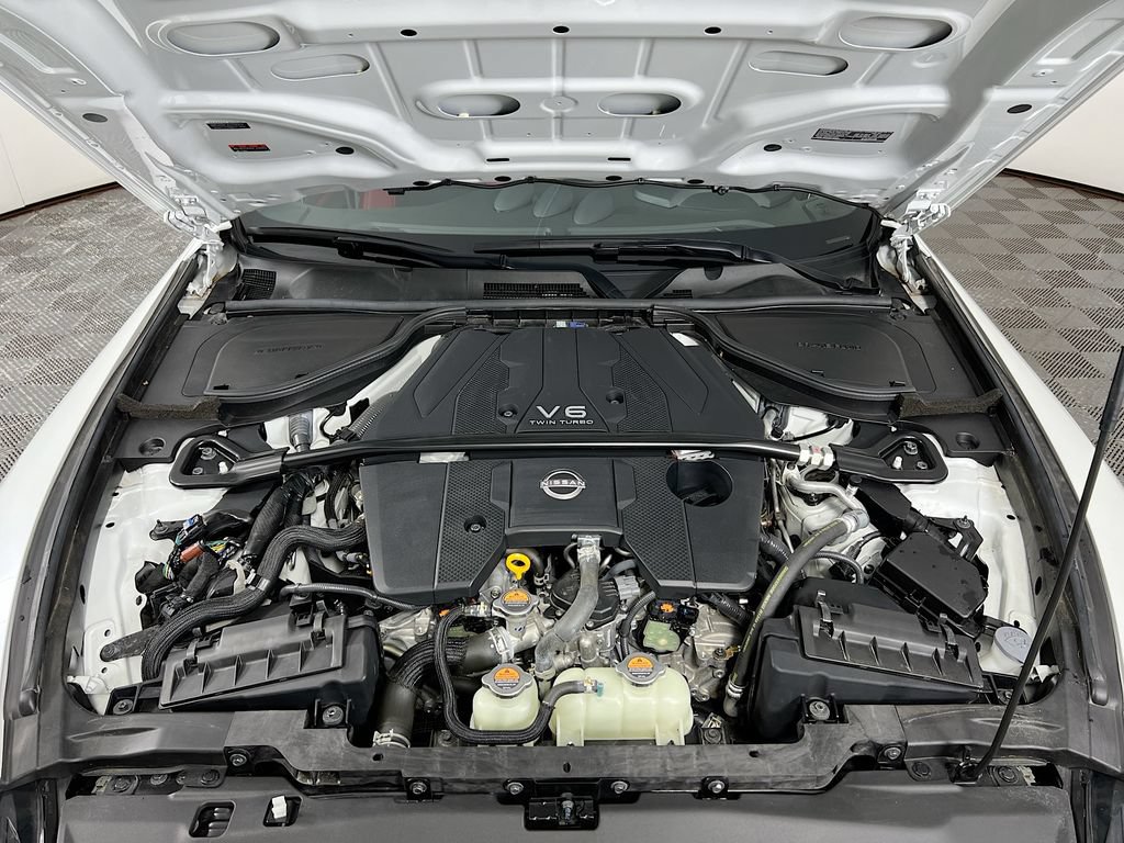 Used 2024 Nissan Z Performance w/ Floor Mat Package RWD image 25