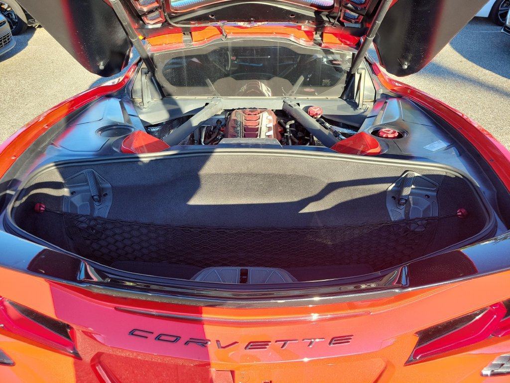 Used 2022 Chevrolet Corvette Stingray Preferred Cpe w/ Z51 Performance Package RWD image 7