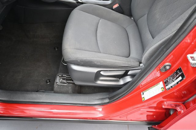 Used 2023 Toyota Corolla Cross LE FWD image 13