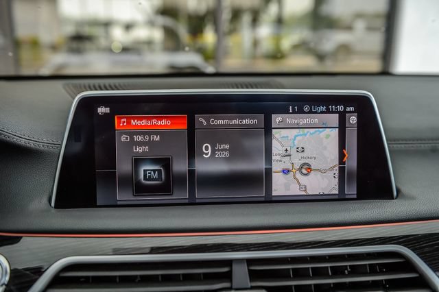 Used 2019 BMW 740i w/ M Sport Package RWD image 20