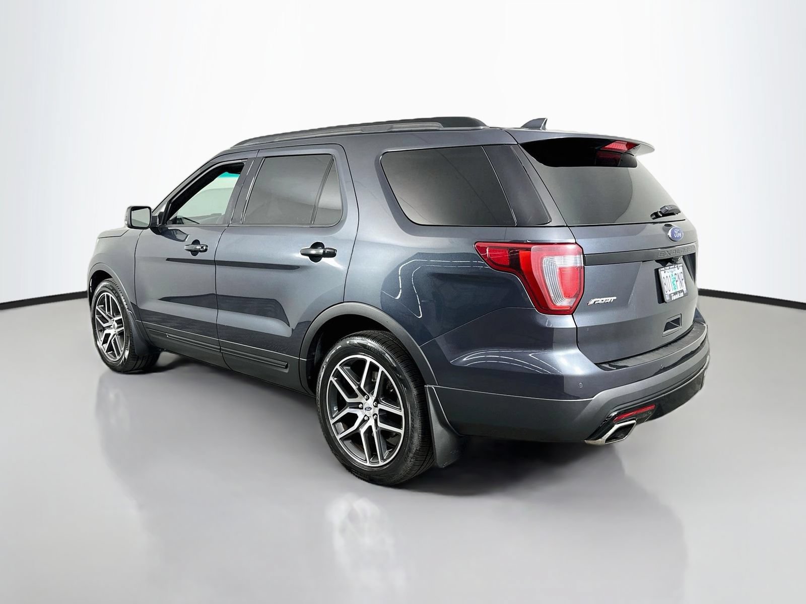 Used 2017 Ford Explorer Sport w/ Equipment Group 401A AWD/4WD image 6
