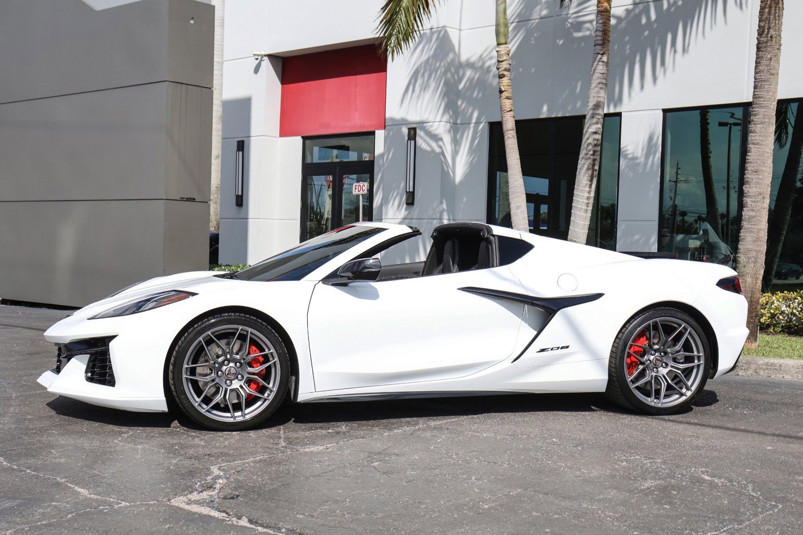 Used 2024 Chevrolet Corvette Z06 w/ Battery Protection Package image 9