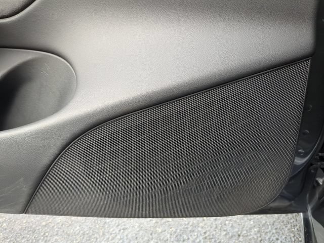 Used 2018 Tesla Model 3 Long Range RWD image 19