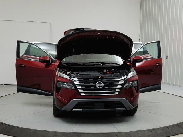 Used 2024 Nissan Rogue SL w/ SL Premium Package FWD image 10