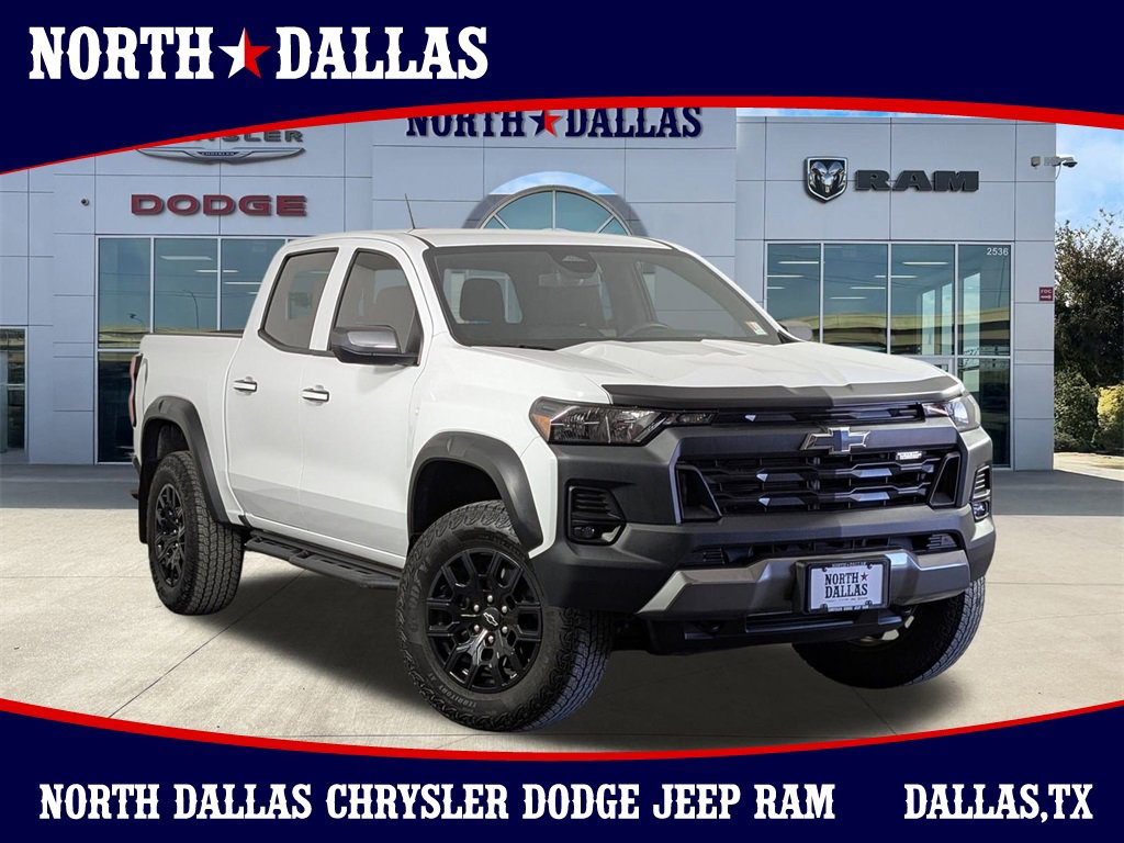 Used 2025 Chevrolet Colorado Trail Boss image 1