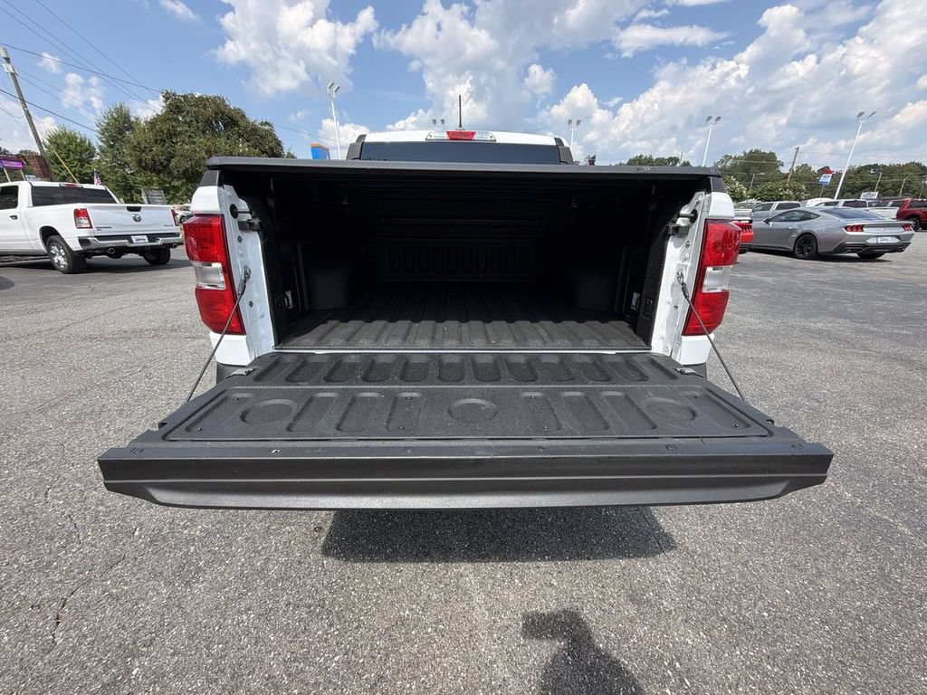 Certified 2024 Ford Maverick XL FWD image 24