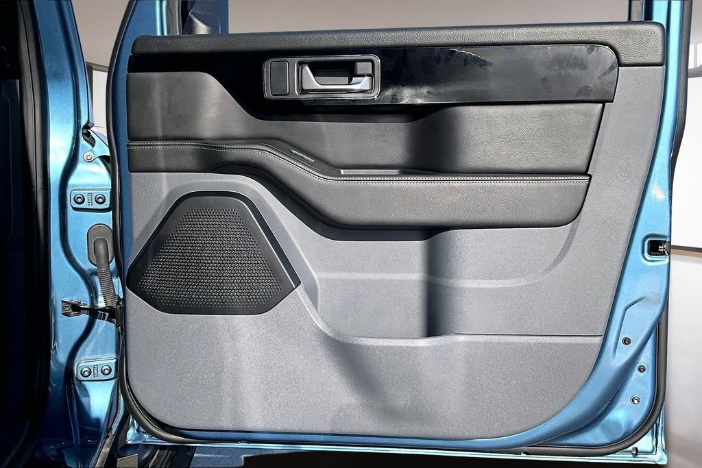 Used 2024 INEOS Grenadier Fieldmaster Edition image 26