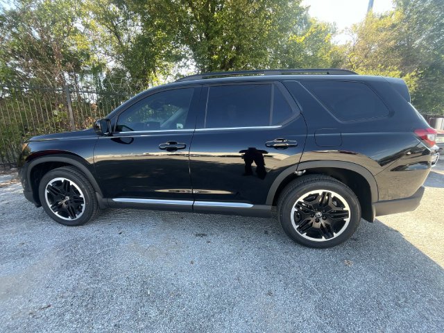 New 2026 Honda Pilot Touring image 8