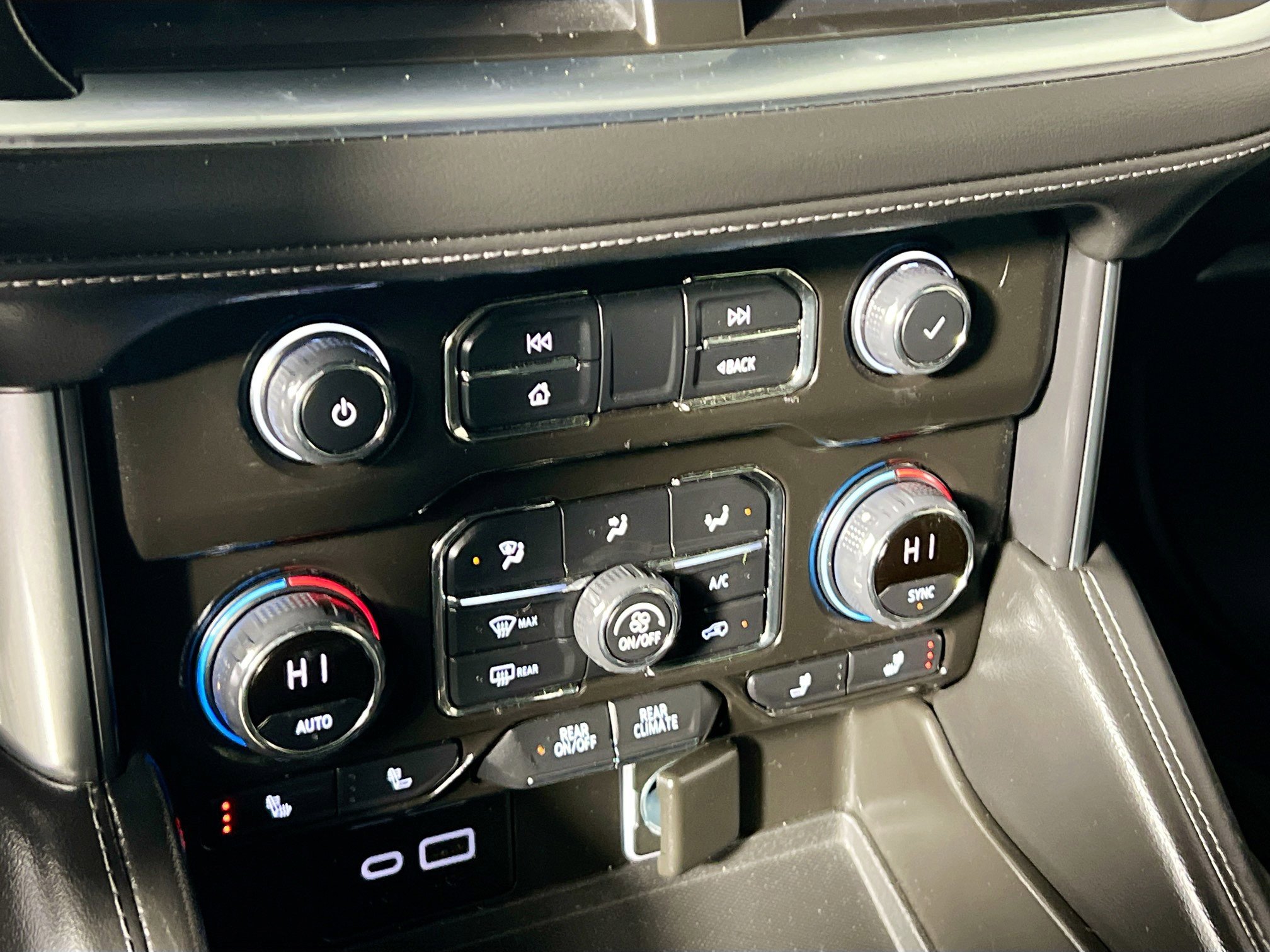 Used 2021 Chevrolet Tahoe LT image 27