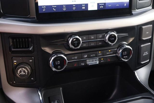 Certified 2021 Ford F150 XLT w/ Equipment Group 302A High image 17