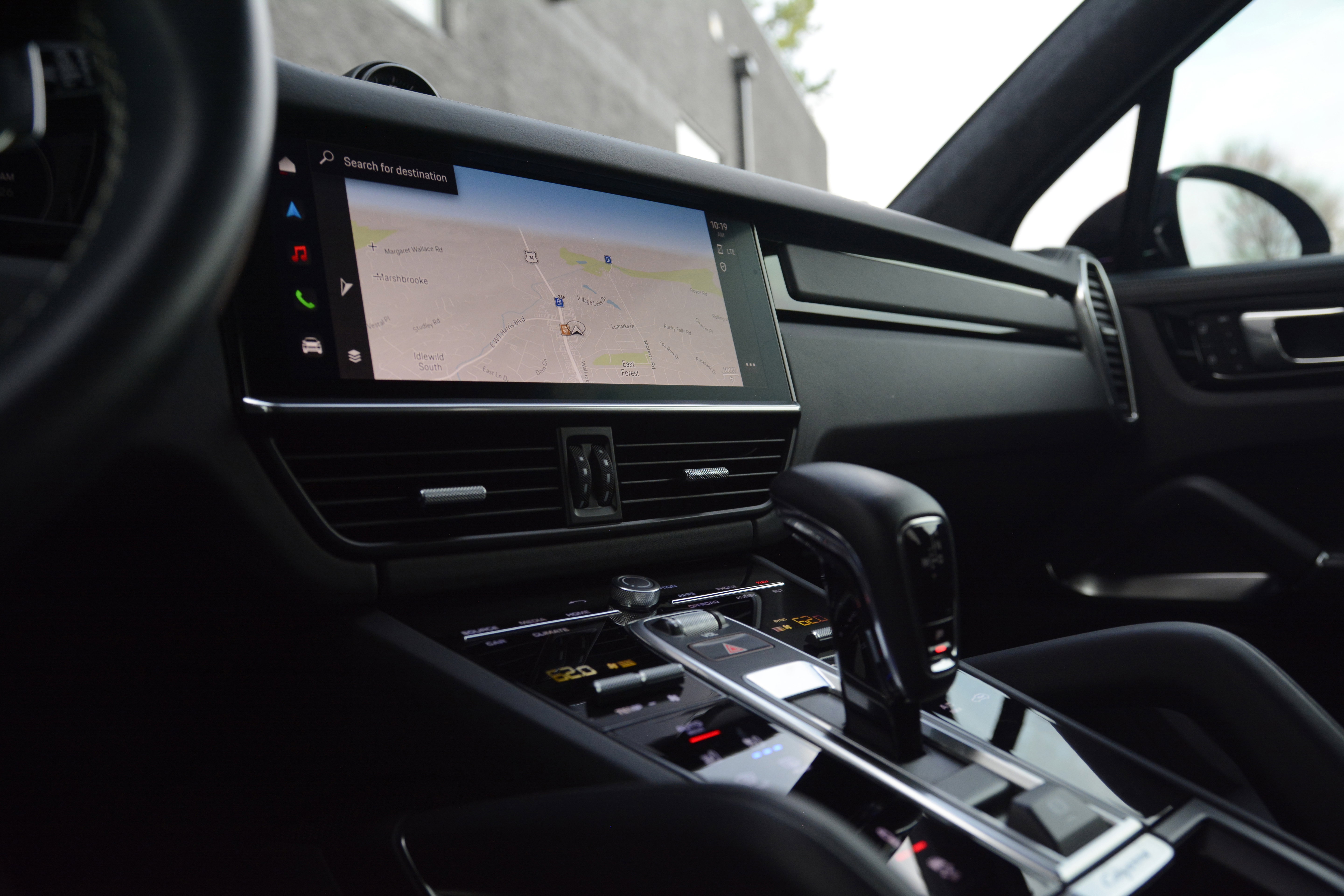 Certified 2023 Porsche Cayenne Turbo image 23