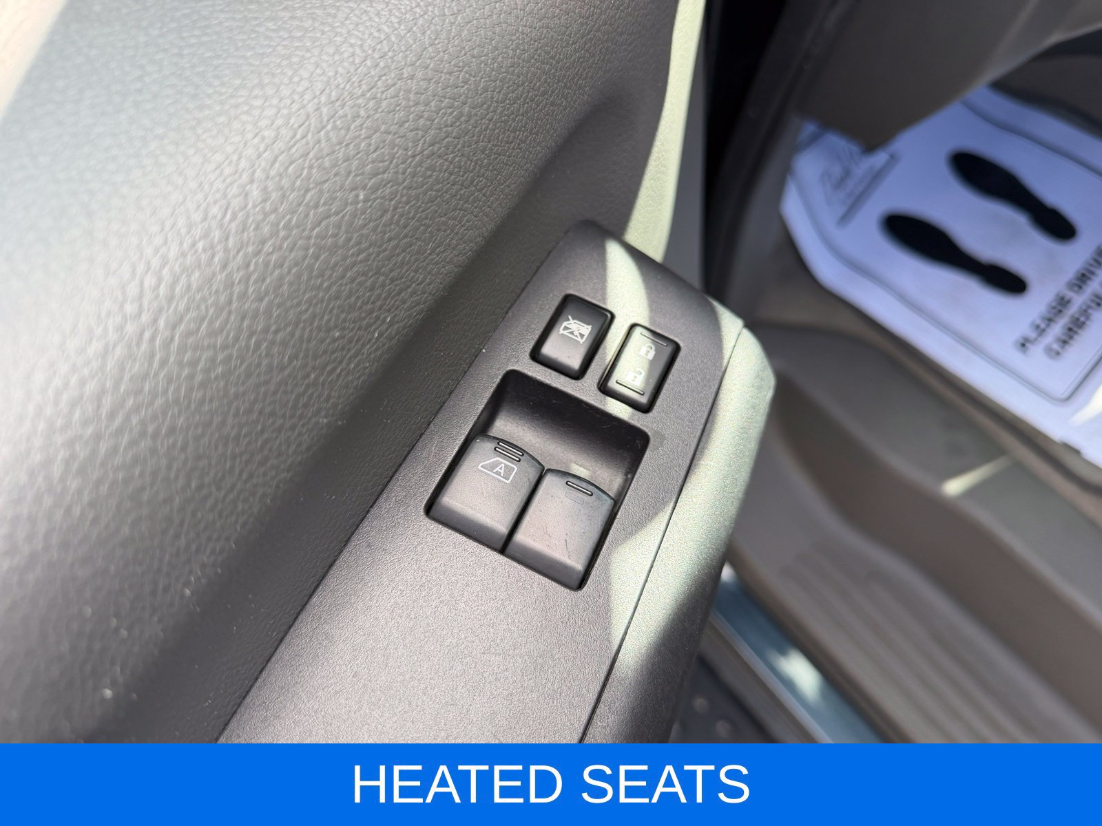 Used 2018 Nissan NV 3500 SL RWD image 15