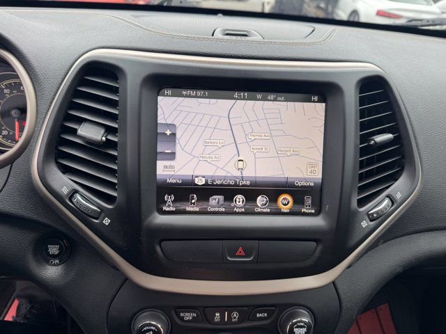 Used 2016 Jeep Cherokee Limited image 17