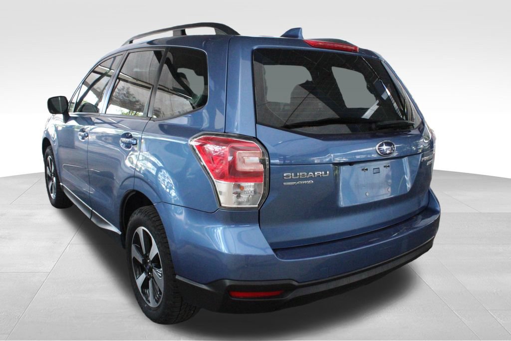Used 2017 Subaru Forester 2.5i w/ Alloy Wheel Package AWD/4WD image 13