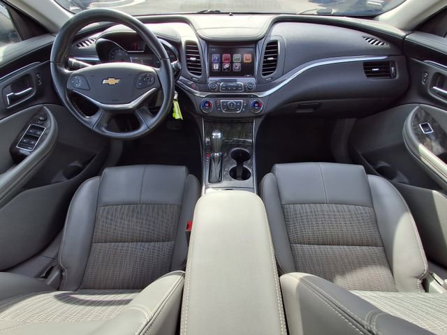 Used 2015 Chevrolet Impala LT image 18