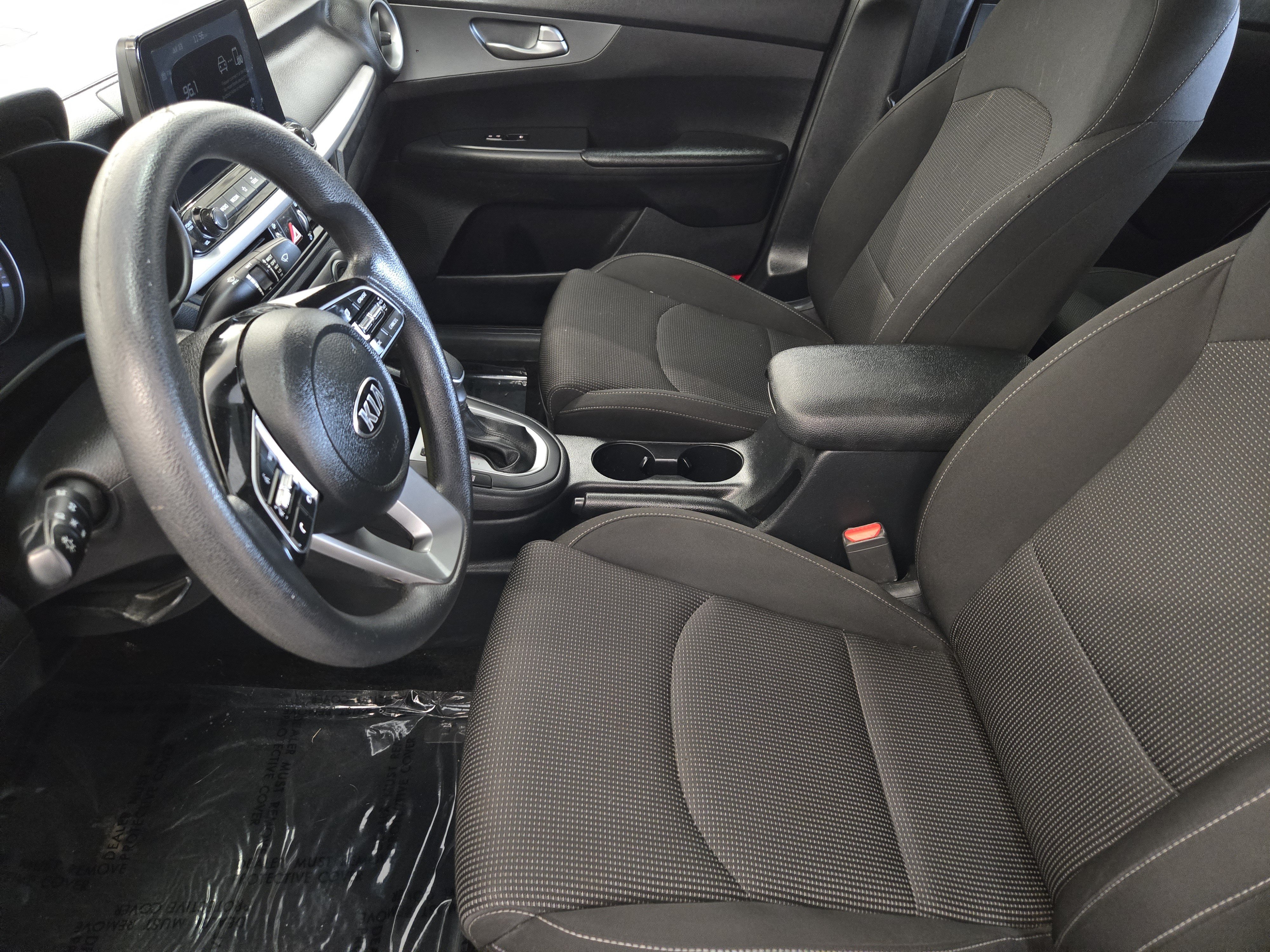 Used 2020 Kia Forte LXS FWD image 14