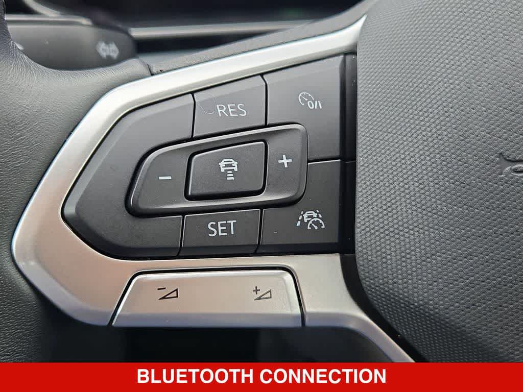 Used 2026 Volkswagen Jetta SE FWD image 23