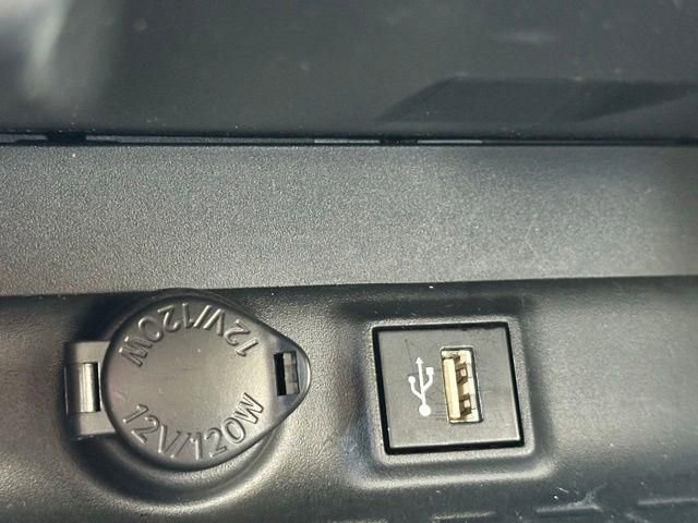 Used 2023 Toyota RAV4 LE FWD image 20