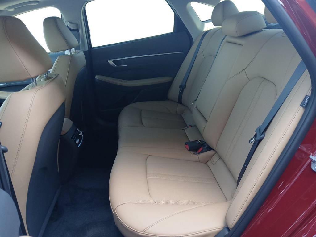 New 2026 Hyundai Sonata Limited FWD image 14