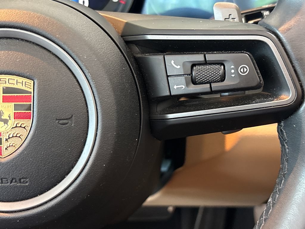 Used 2020 Porsche 911 Carrera image 20