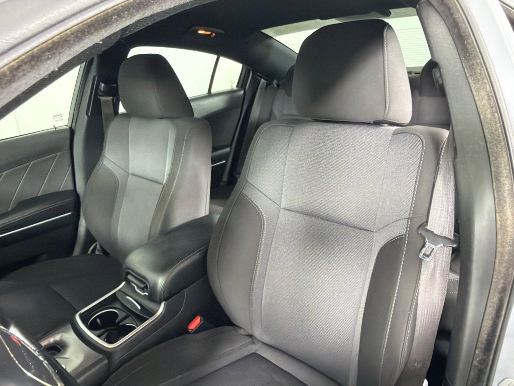 Used 2021 Dodge Charger SXT image 12