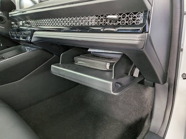 Used 2023 Honda Accord Sport image 32