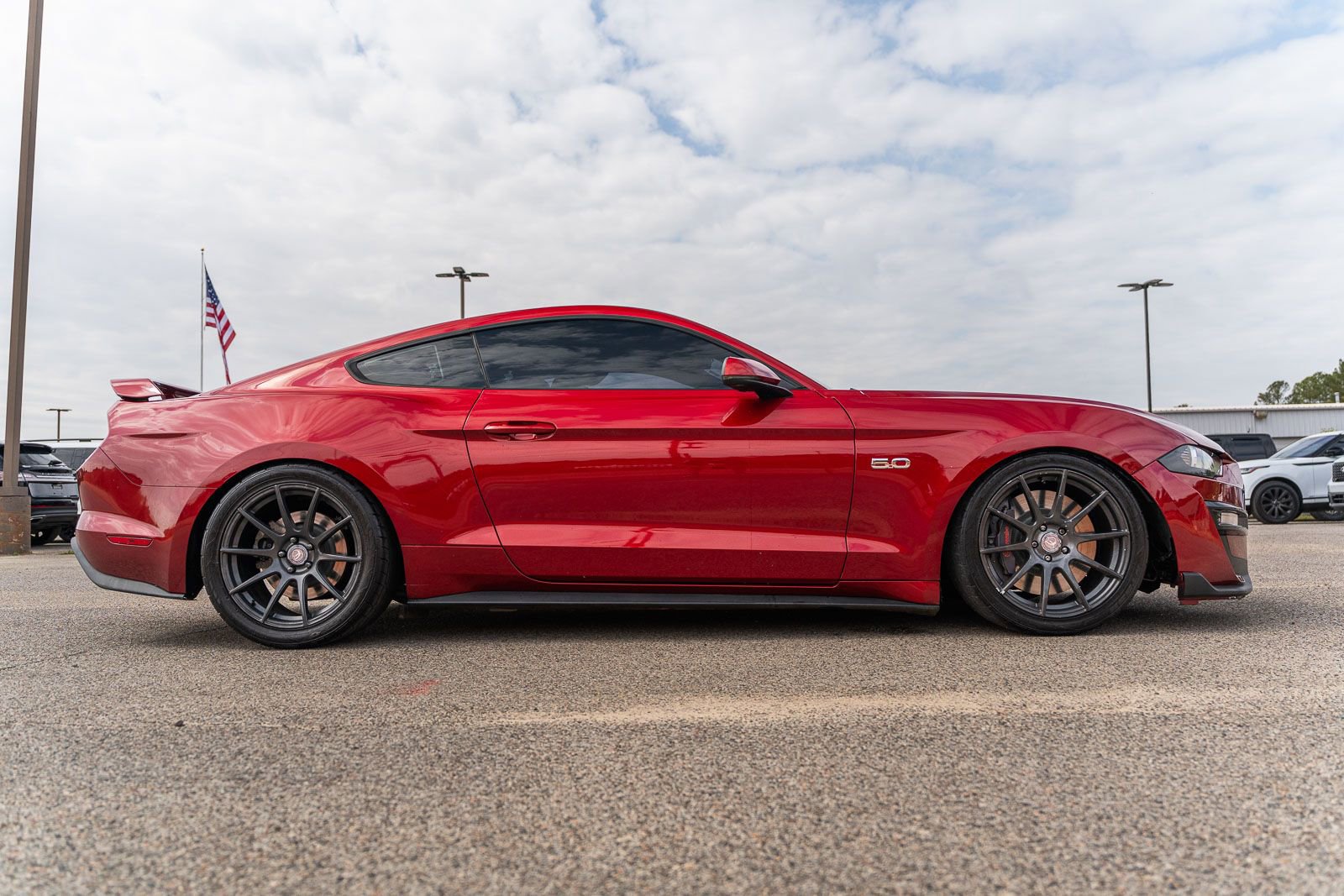 Used 2018 Ford Mustang GT Premium w/ GT Performance Package image 8