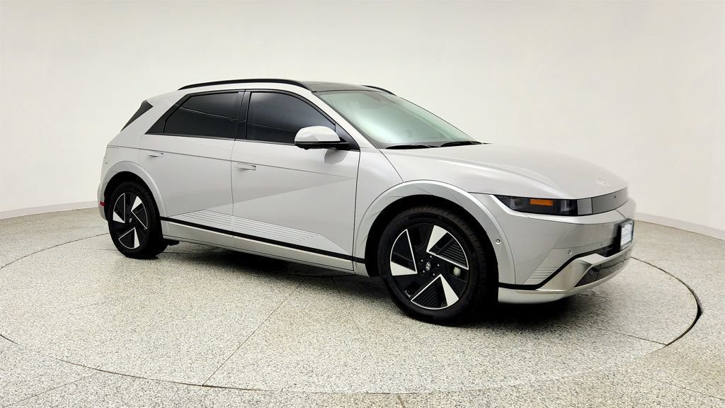 Used 2025 Hyundai Ioniq 5 Limited RWD image 3