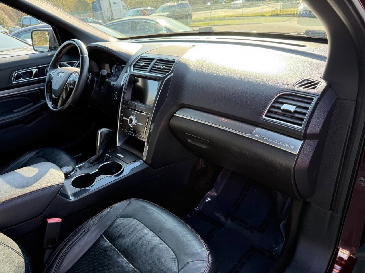 Used 2018 Ford Explorer Sport w/ Equipment Group 401A image 12