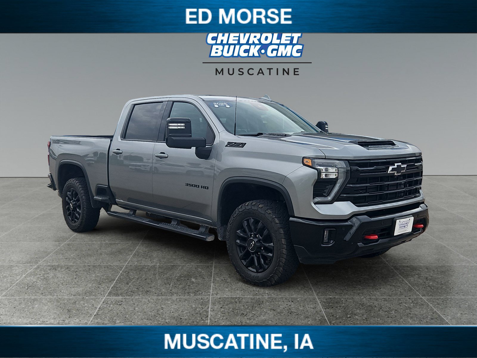 Used 2025 Chevrolet Silverado 3500 LTZ w/ Trail Boss Package AWD/4WD image 7