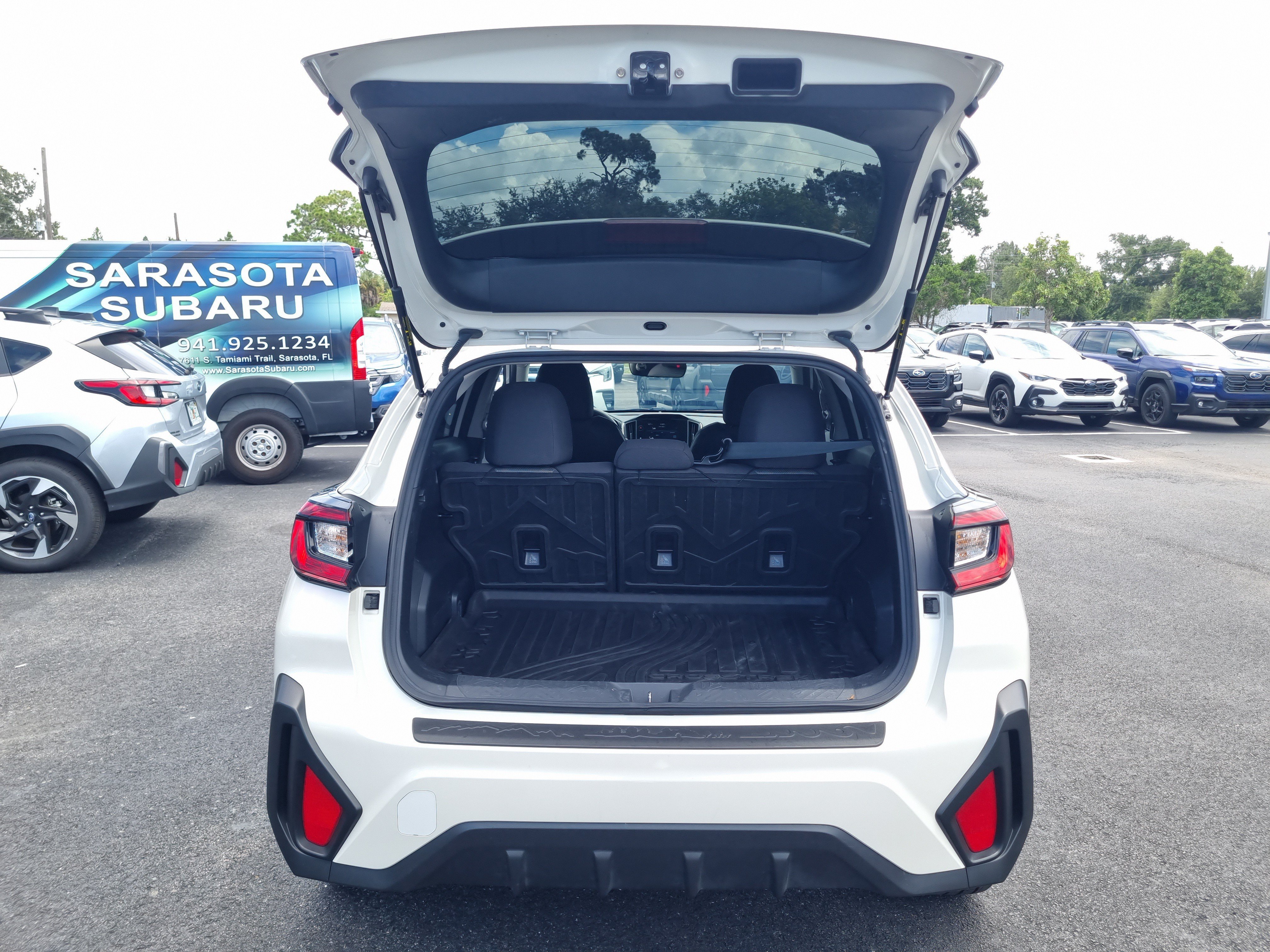 Certified 2024 Subaru Crosstrek 2.0i Premium AWD/4WD image 8