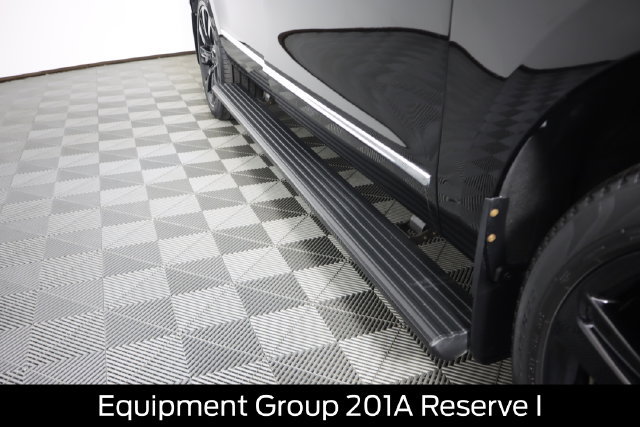 Used 2023 Lincoln Navigator L Reserve w/ Equipment Group 201A AWD/4WD image 16