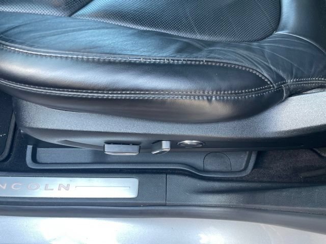 Used 2018 Lincoln MKC Reserve w/ Lincoln MKC Climate Package FWD image 21
