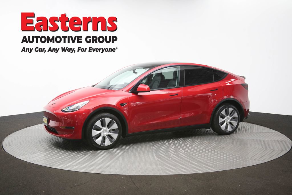 Used 2022 Tesla Model Y Long Range image 52