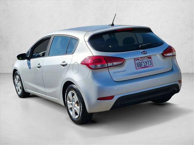 Used 2017 Kia Forte LX FWD image 8
