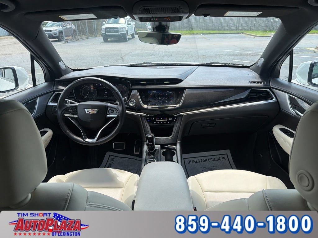Used 2024 Cadillac XT6 Sport w/ Technology Package AWD/4WD image 31