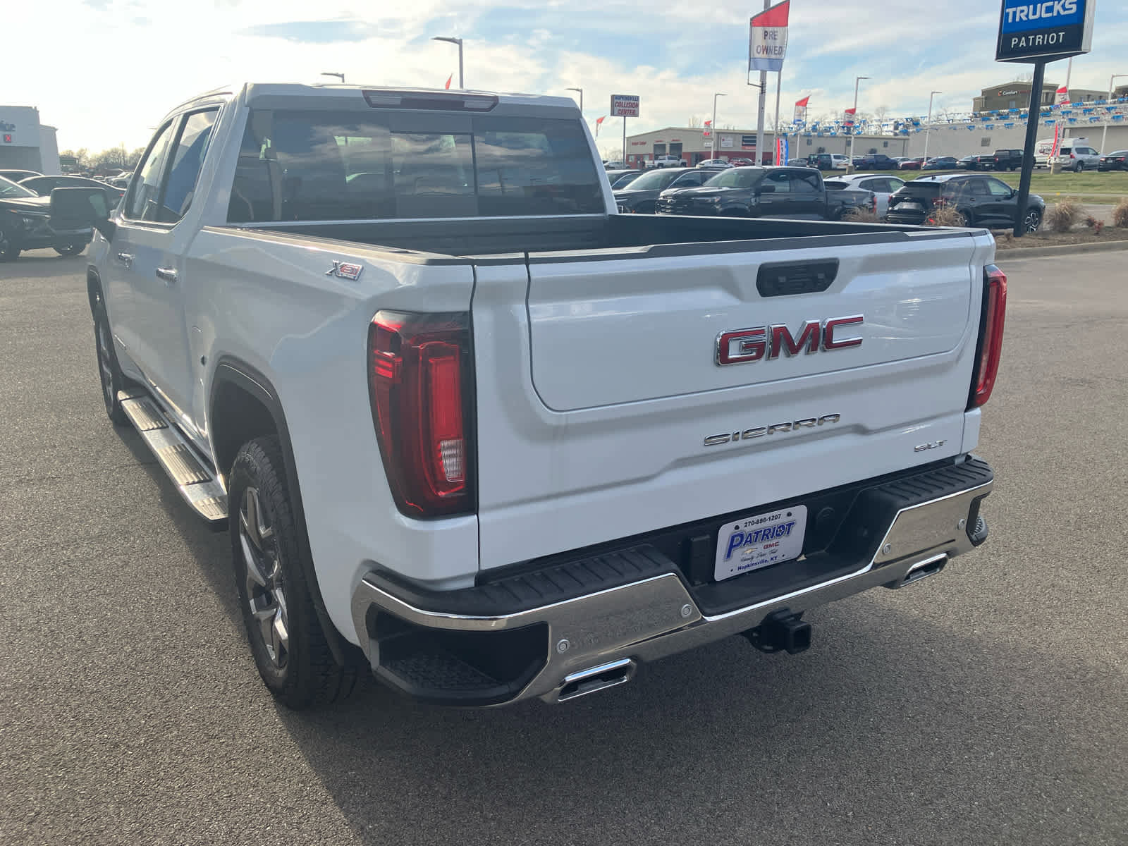 New 2026 GMC Sierra 1500 SLT w/ SLT Premium Plus Package image 5