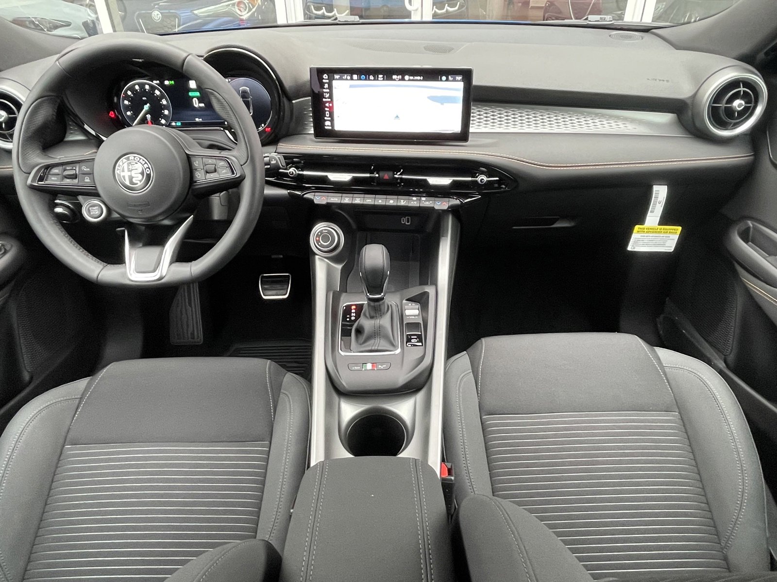 New 2025 Alfa Romeo Tonale image 2