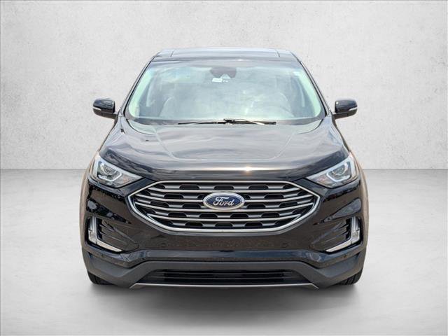 Used 2020 Ford Edge Titanium w/ Cargo Accessory Package FWD image 2