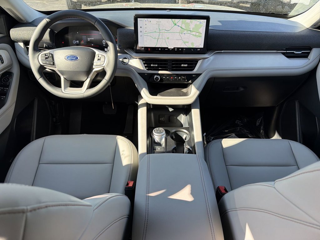 New 2026 Ford Explorer Active w/ Active Comfort Package RWD image 23