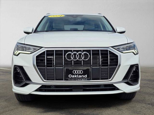 Certified 2024 Audi Q3 2.0T Premium w/ Convenience Package AWD/4WD image 8
