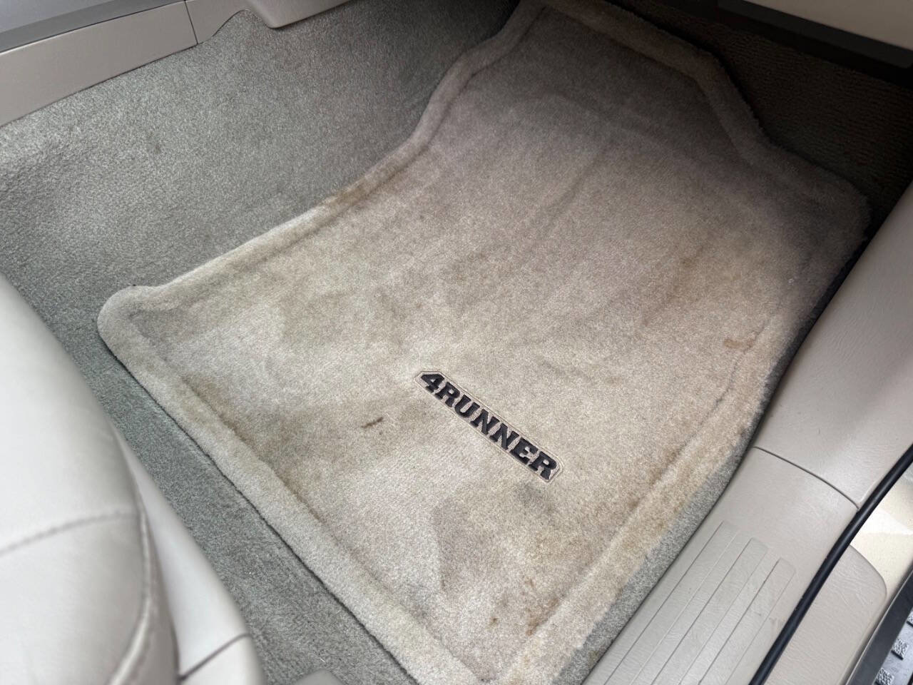 Used 2007 Toyota 4Runner Limited image 21