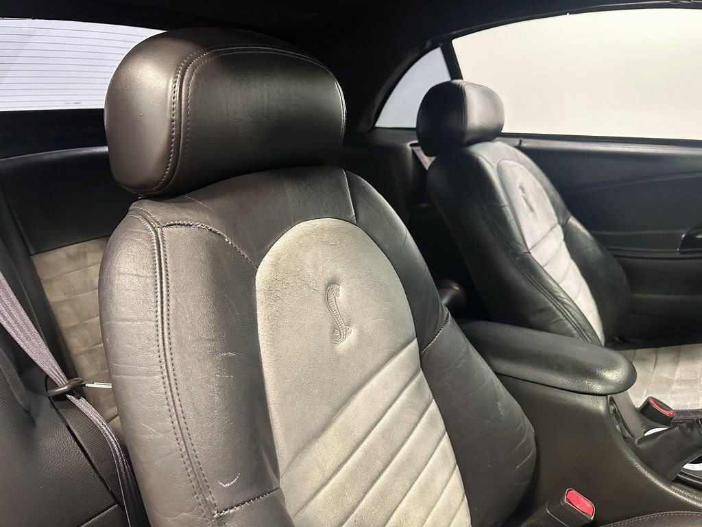 Used 2001 Ford Mustang Cobra image 17