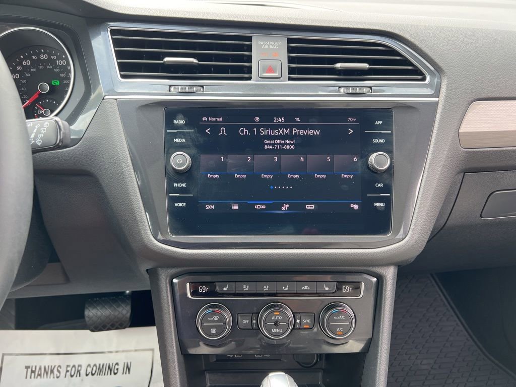 Certified 2021 Volkswagen Tiguan SE AWD/4WD image 20
