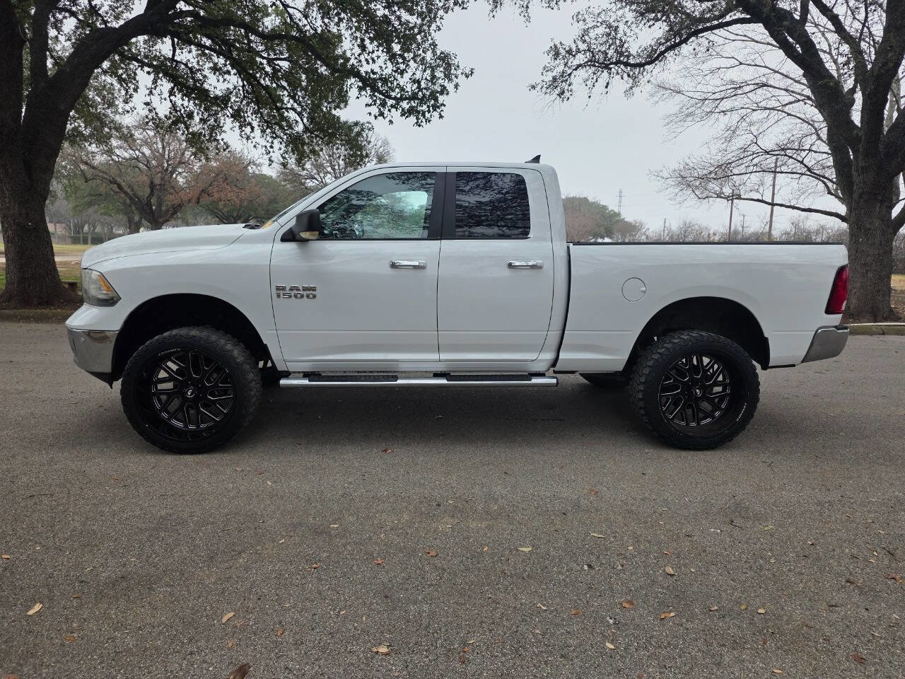 Used 2015 RAM 1500 Lone Star image 25