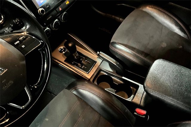 Used 2022 Mitsubishi Outlander Sport SE image 14